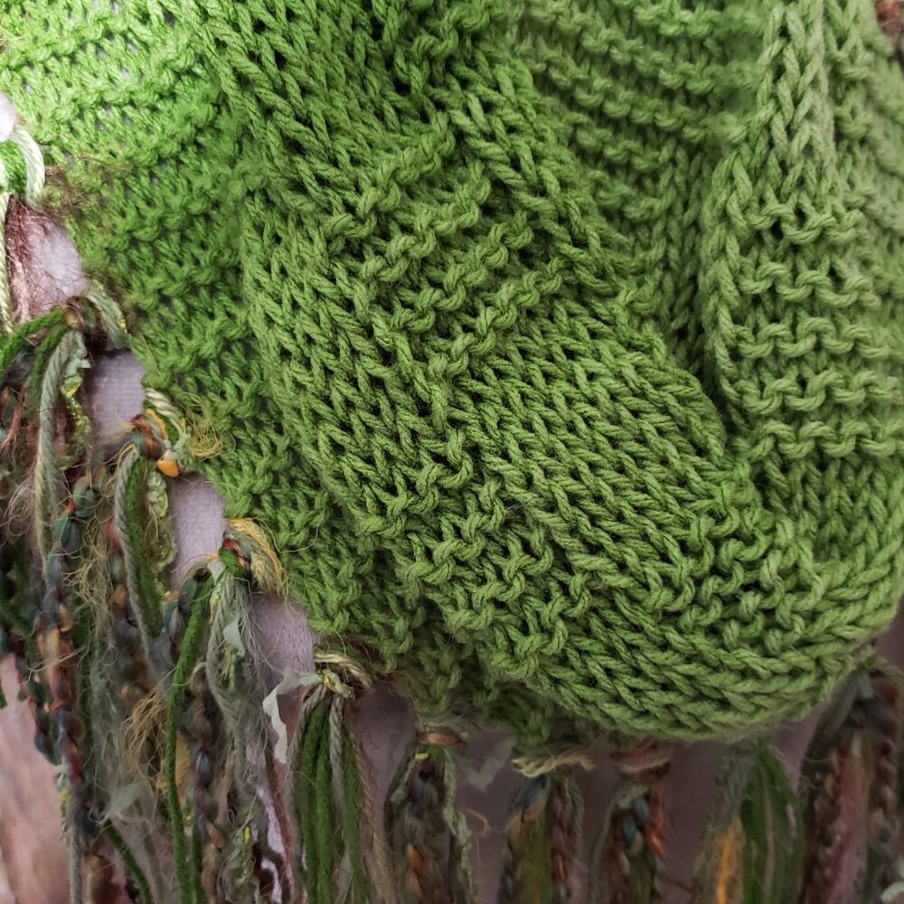 NEW Hand Knitted Green Ombre Infinity Boho Cowl‎ Scarf Fringe Knit Cottagecore - Picture 3 of 7